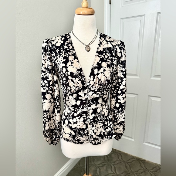 Rebecca Minkoff Black and Cream Floral Top NWOT - Picture 1 of 5